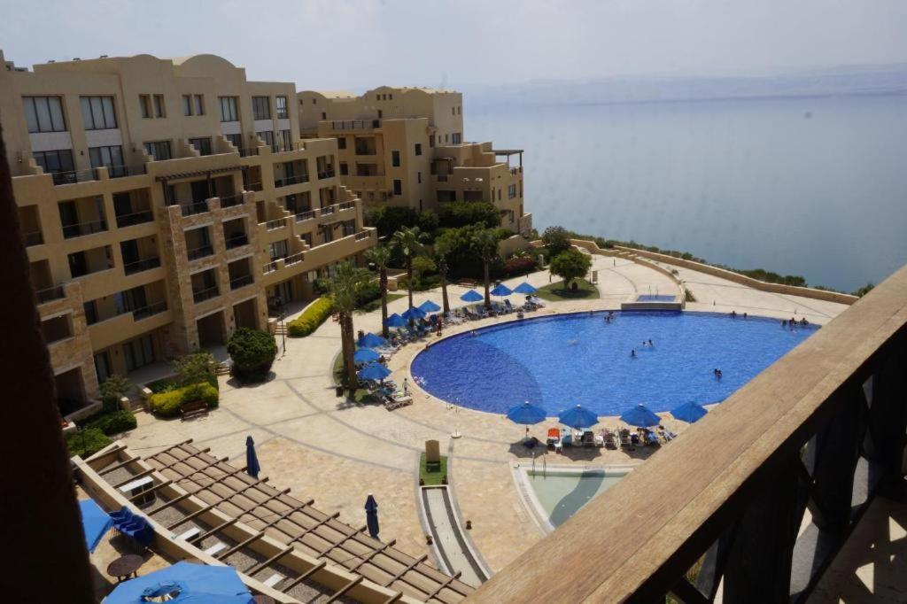 Spacious Apartments With Sea View At Samarah Resort Sweimeh Exterior foto