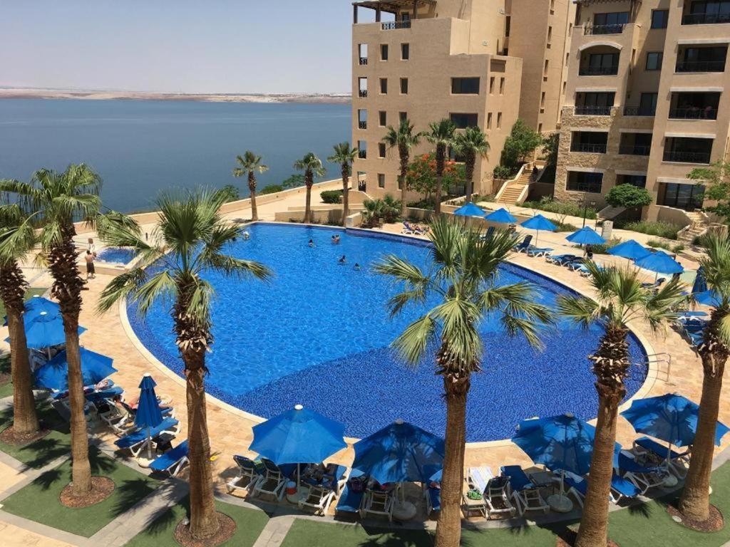 Spacious Apartments With Sea View At Samarah Resort Sweimeh Exterior foto